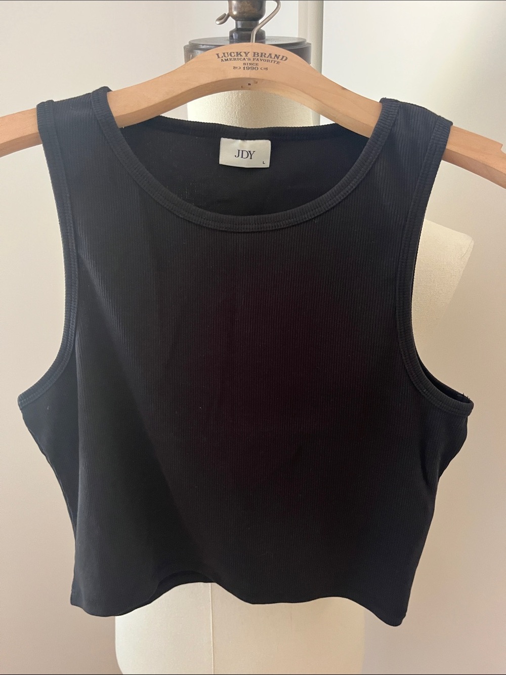 Black Ribbed Crop Tank